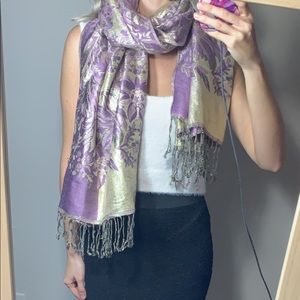 ✨one of a kind vintage purple and gold scarf / wrap